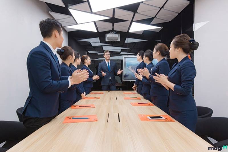 Môi giới bất động sản