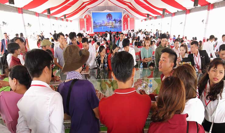 sap mo ban du an phuc hop canh quan hang dau phia bac tp. hcm