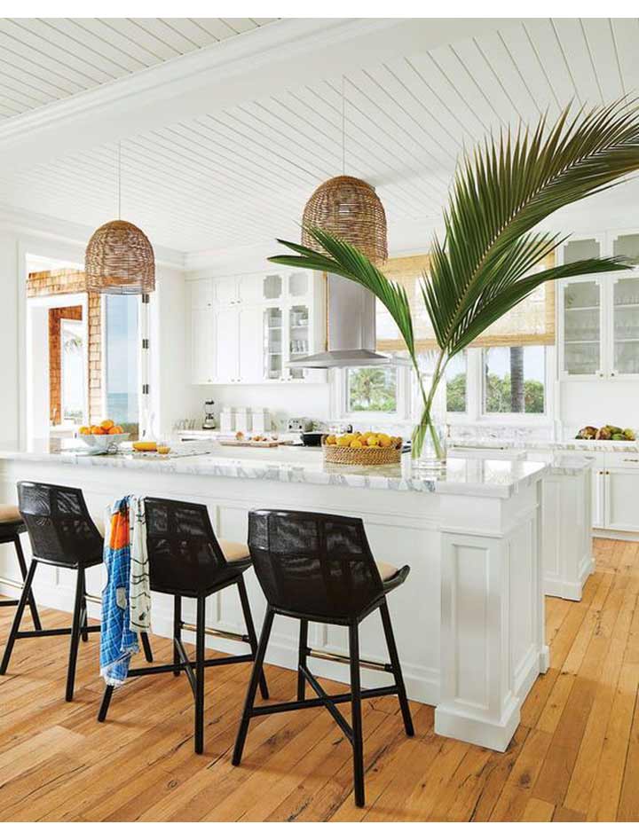 suoi am can bep nho voi phong cach noi that mien nhiet doi