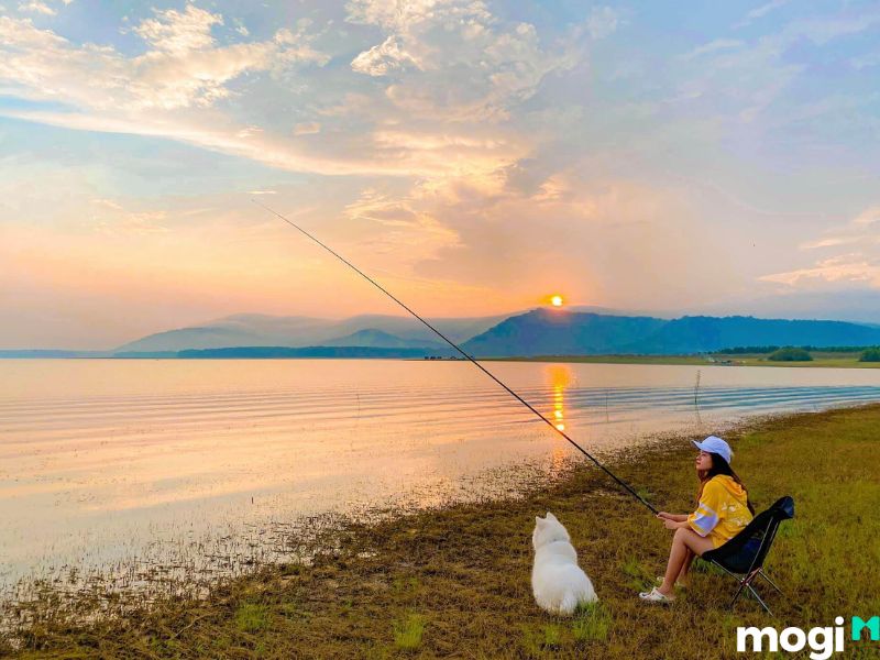cắm trại hồ dầu tiếng