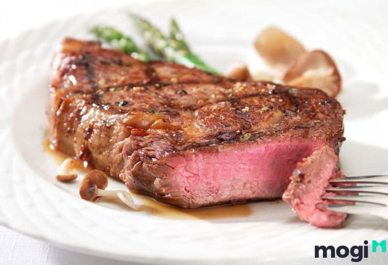 Thịt bò tái kiến cổng trời Tam Đảo.