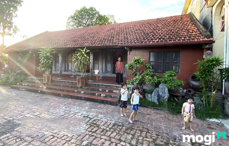 Nhà ngói theo phong cách truyền thống