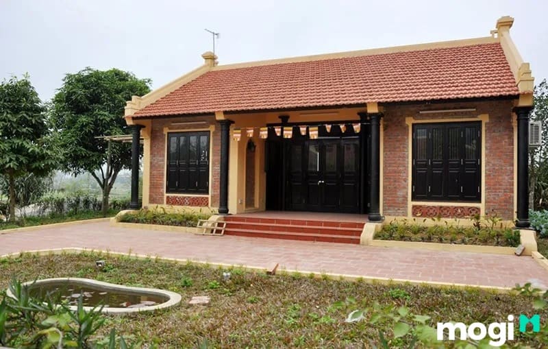 Bạn sẽ tốn nhiều chi phí hơn cho quá trình thi công nhà ngói.