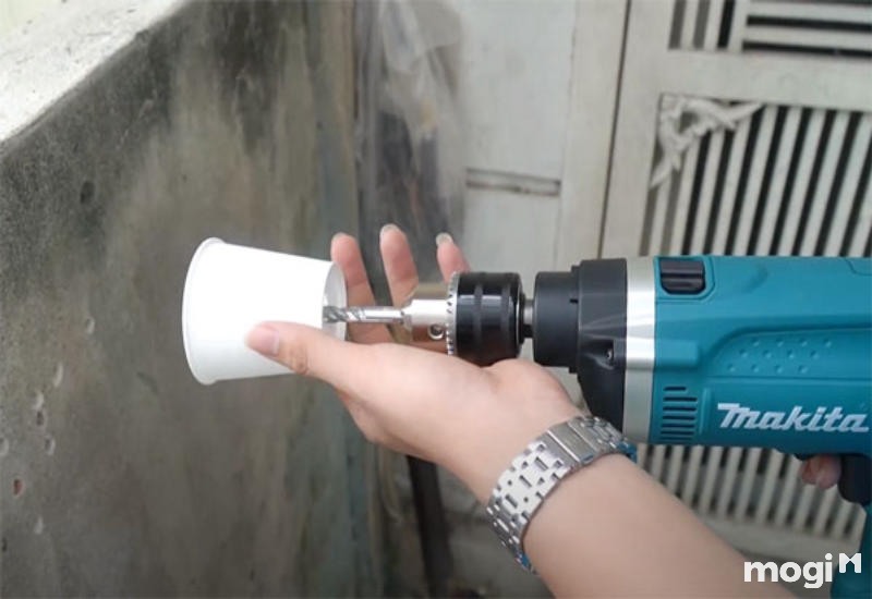 cách khoan tường không bụi