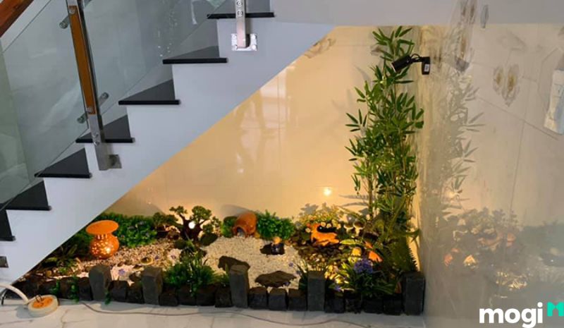 tiểu cảnh gầm cầu thang hiện đại