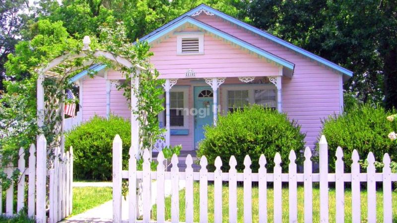 Sắc tím là màu không nên bỏ qua đối với người mệnh Hoả