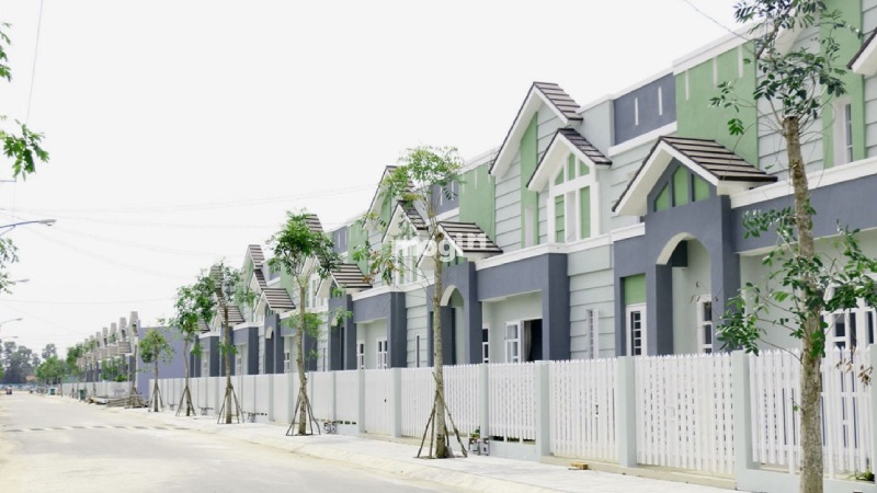 Townhouse là gì? Có nên đầu tư vào townhouse hay không? 3 Nên chọn mua Townhouse hay căn hộ chung cư?