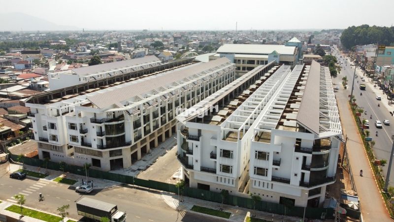 Townhouse là gì? Có nên đầu tư vào townhouse hay không? 4 Townhouse phù hợp với những đối tượng nào?