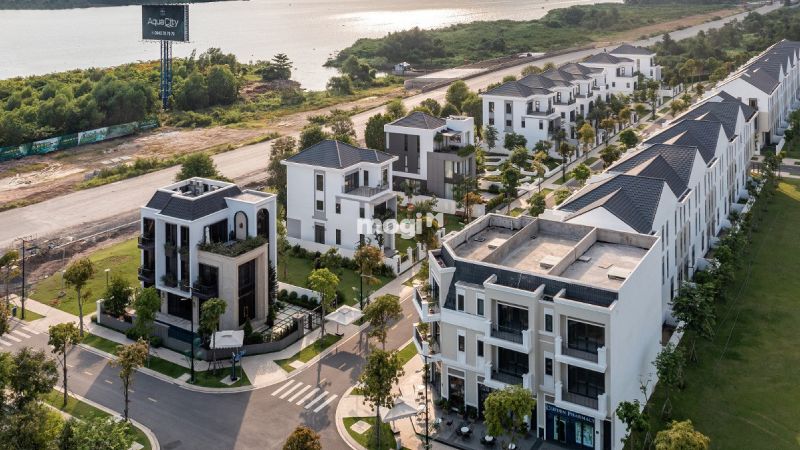Townhouse là gì? Có nên đầu tư vào townhouse hay không? 7 Lựa chọn vị trí ngôi nhà phù hợp cũng là một trong những điều cần quan tâm khi đầu tư Townhouse