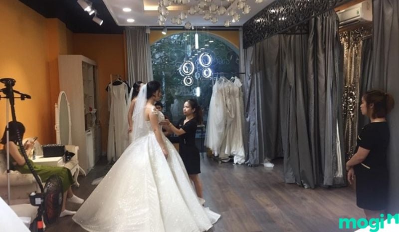 Mơ thấy thử đồ cưới