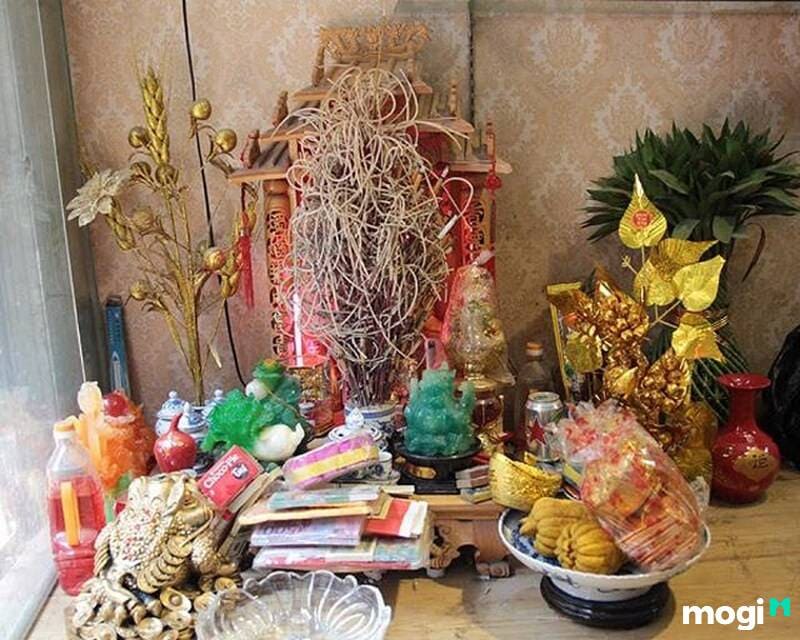 Sắp xếp bàn thờ thần tài chuẩn phong thủy, chiêu tài đón lộc 6 Vị trí đặt bàn thờ phong thủy