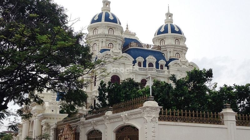 Lâu đài Linh Nga – Hải Phòng