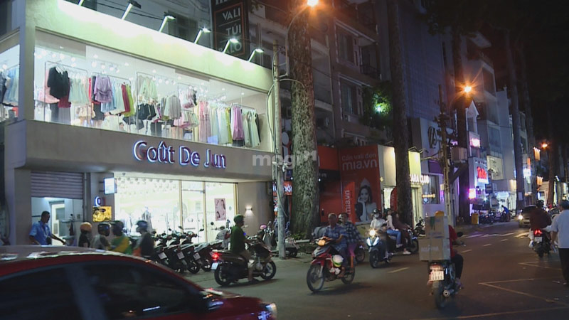 Vị trí địa lý và khu vực kinh doanh