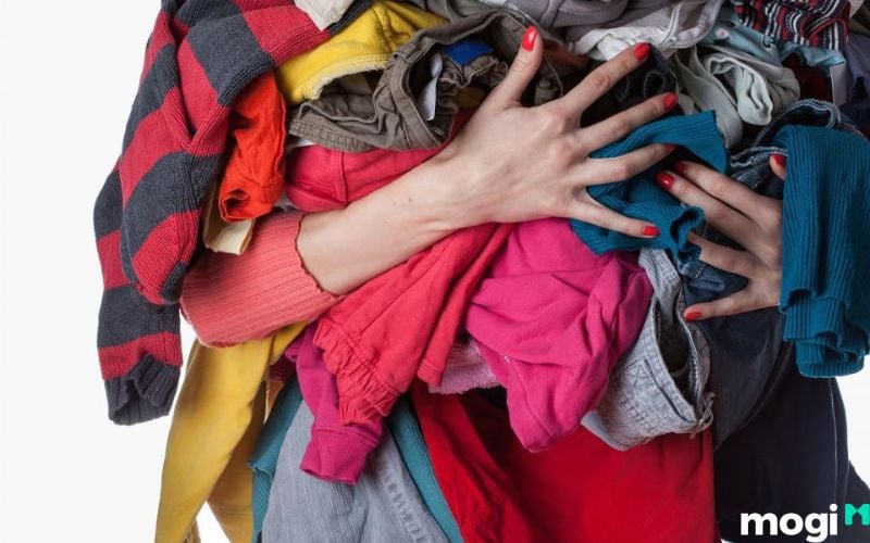 Không nên lấy đồ của người đã mất vì linh hồn người đã mất có thể quay lại và yêu cầu người lấy trả lại