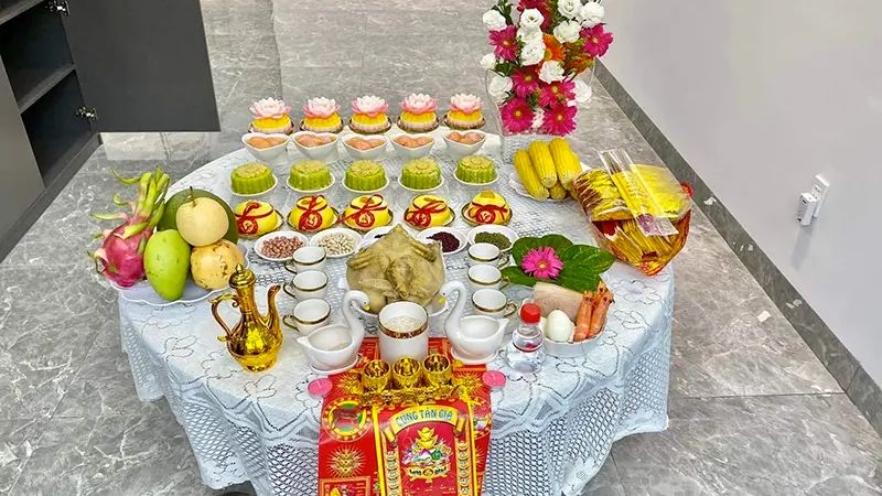 Chọn ngày tốt nhập trạch tháng 12 năm 2026 rước tài lộc, may mắn 5 Lễ vật nhập trạch