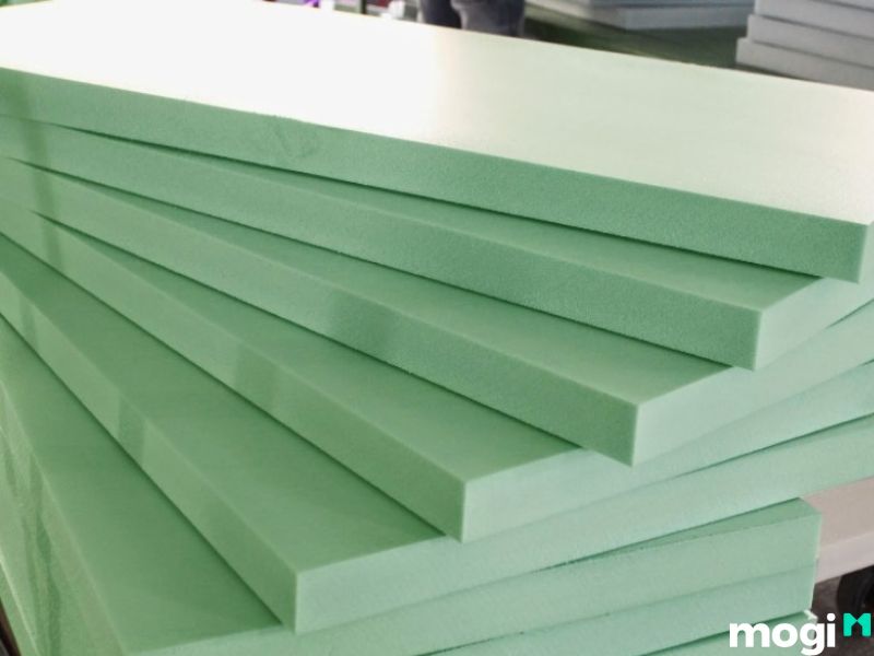 chống nóng sân thượng