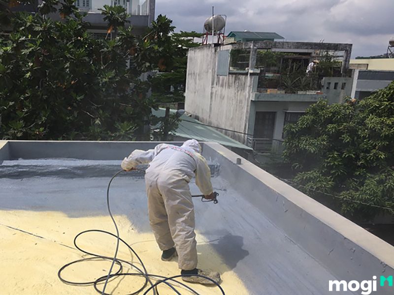 chống nóng sân thượng