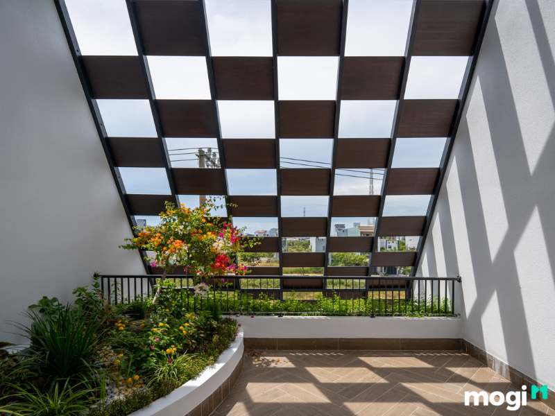 Gạch lát sân thương có ưu điểm chống nóng